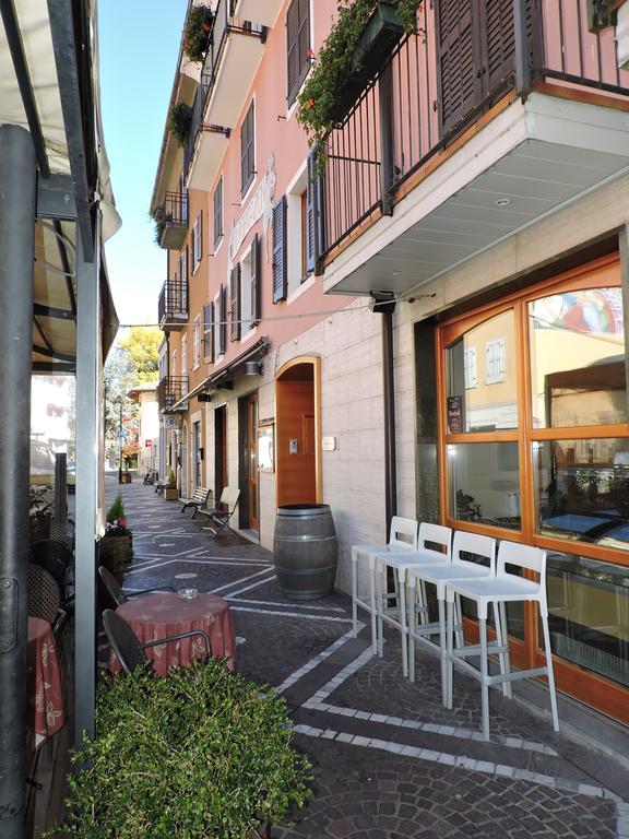 Hotel Zeni Brentonico Exterior photo